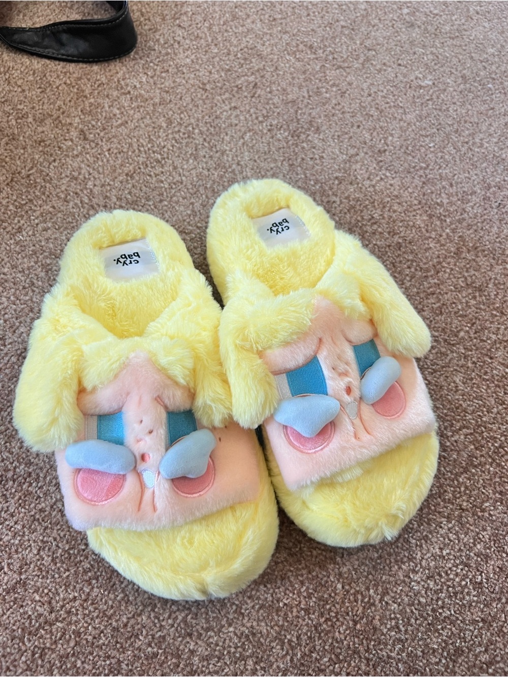 Cry baby Slippers limited edition